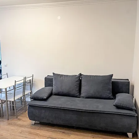 Family Mentenwirt By Interhome